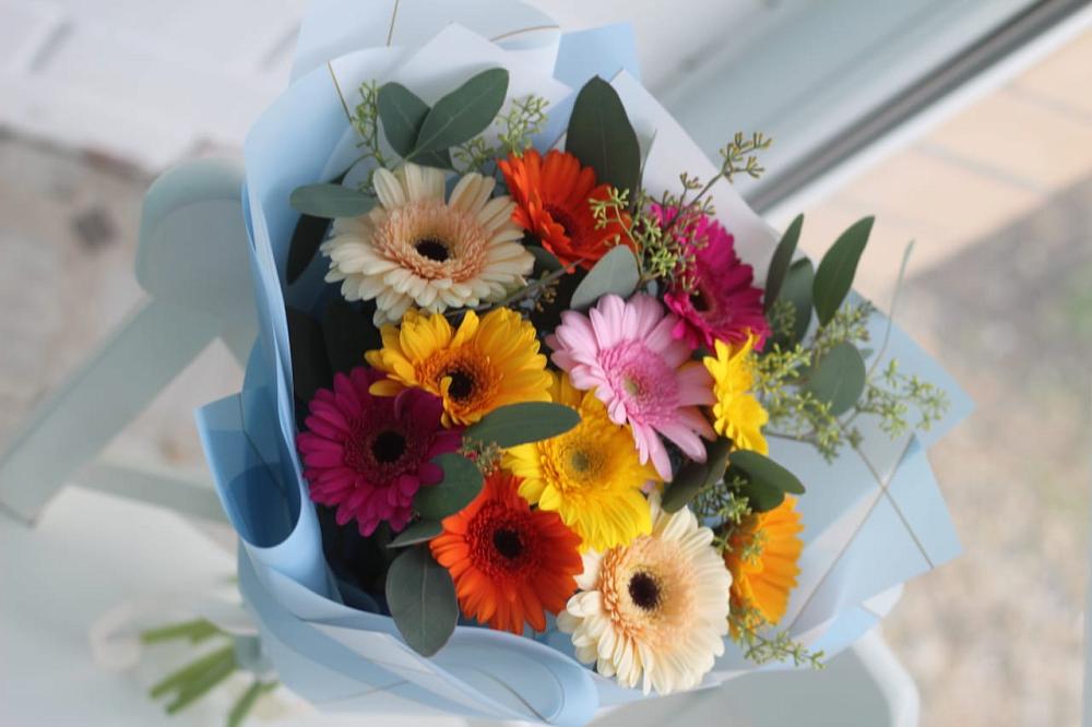 Букет цветов из: Герберы в Кологриве