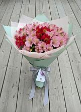 Букет цветов из:  Альстромерии в Кологриве