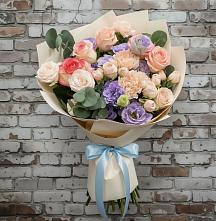 Букет цветов из:  Розы, Лизиантусы и Гвоздики #REPLACE_PRED# Кологриве